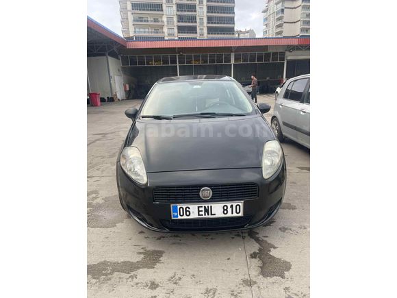 Takasa acık sedan araçlarla
