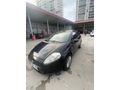 Takasa acık sedan araçlarla
