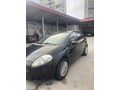 Takasa acık sedan araçlarla
