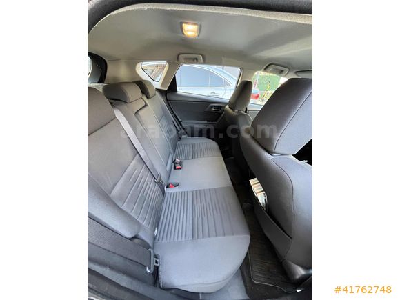 TOYOTA AURİS YETKİLİ SERVİS BAKIMLI 145 000 km