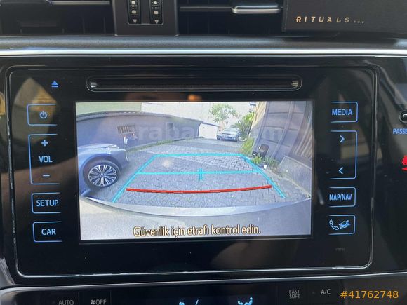 TOYOTA AURİS YETKİLİ SERVİS BAKIMLI 145 000 km