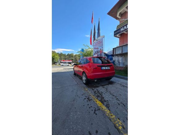Sahibinden Ford Focus 1.6 Ambiente 2000 Model