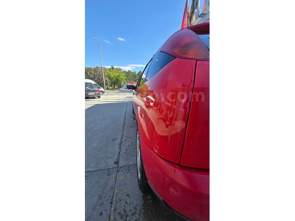 Sahibinden Ford Focus 1.6 Ambiente 2000 Model