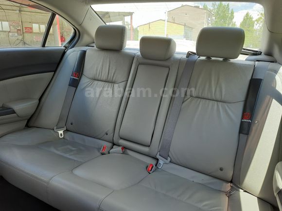 Sahibinden Honda Civic 1.6i VTEC Eco Executive 2015 Model