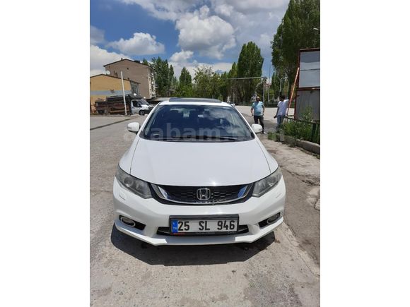 Sahibinden Honda Civic 1.6i VTEC Eco Executive 2015 Model