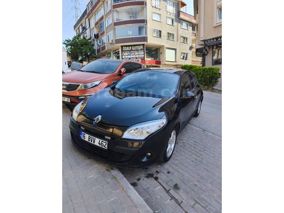 Sahibinden Renault Megane 1.5 dCi Expression 2012 Model