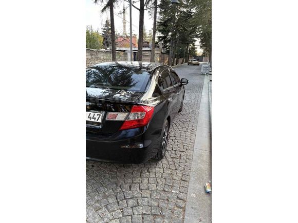 Sahibinden Honda Civic 1.6i VTEC Eco Elegance 2014 Model 