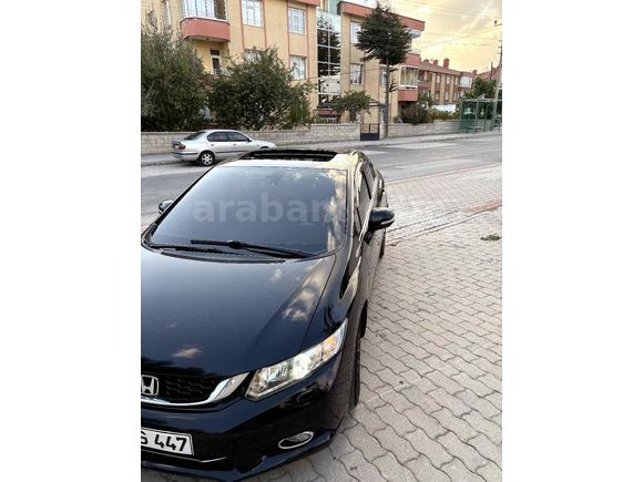 Sahibinden Honda Civic 1.6i VTEC Eco Elegance 2014 Model 