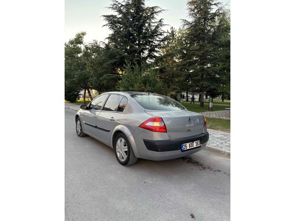 Sahibinden Renault Megane 1.6 Dynamique 2004 Model 