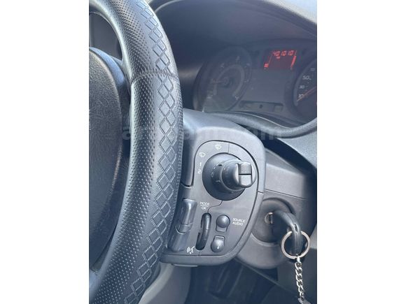 Sahibinden DEĞİŞENSİZ Renault Clio 1.5 dCi Authentique 2006 Model 