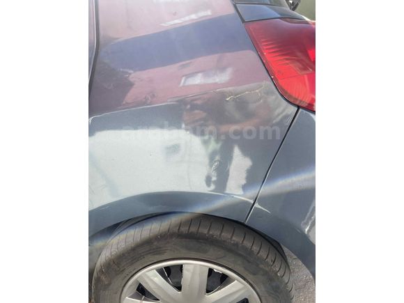 Sahibinden DEĞİŞENSİZ Renault Clio 1.5 dCi Authentique 2006 Model 