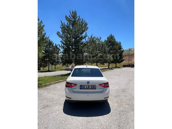 Hatasız  Düşük Km'li  2016 Model Süper B