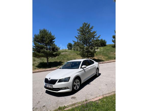 Hatasız  Düşük Km'li  2016 Model Süper B