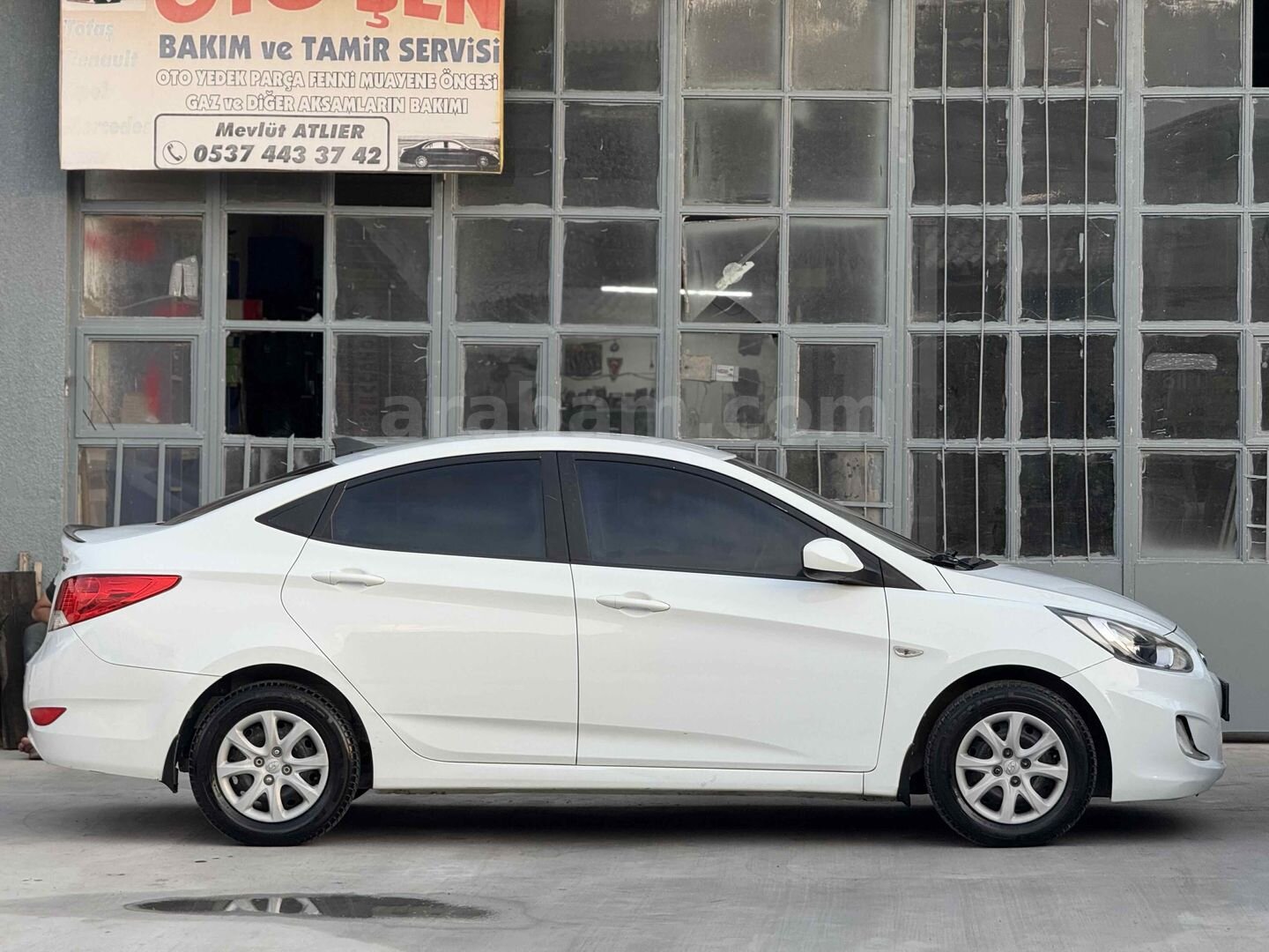 Galeriden Hyundai Accent Blue 1.4 CVVT Mode 2011 Model Afyonkarahisar 213.000 km Beyaz 5