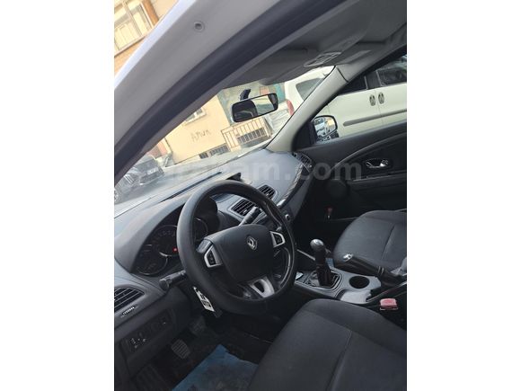 Sahibinden Renault Megane 1.5 dCi Expression 2012 Model