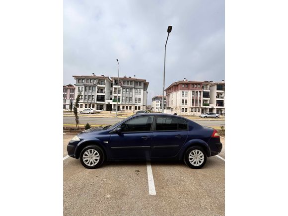 Acilll Memurdan Renault Megane 1.5 dCi Authentique 2006 Model 