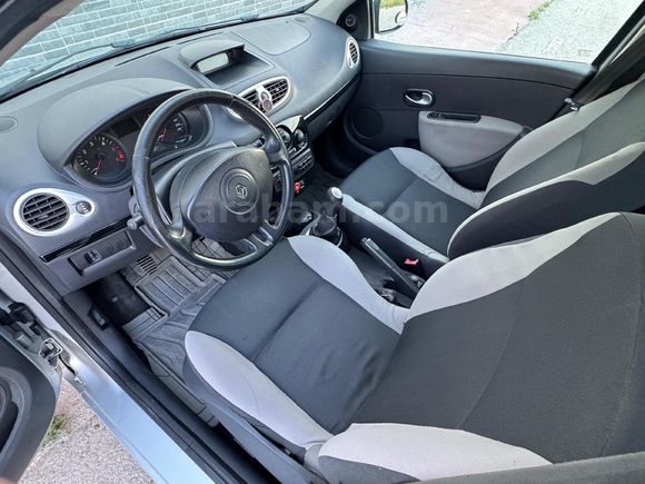 Sahibinden Renault Clio 1.5 dCi Extreme 2011 Model