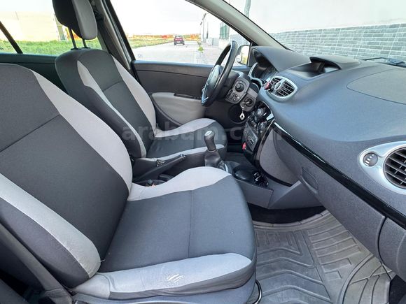 Sahibinden Renault Clio 1.5 dCi Extreme 2011 Model