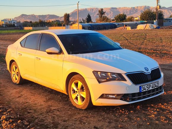 Sahibinden Skoda SuperB 1.6 TDI Active 2017 Model