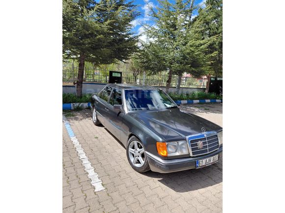 Sahibinden Mercedes - Benz E 200 1993 Model