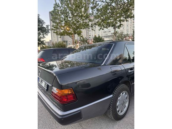 Sahibinden Mercedes - Benz 200 E 1990 Model 