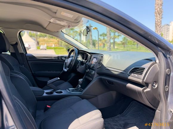 RENAULT MEGAN 1.5 DCI TOUCH PAKET KM 129 BİNDE KUSURSUZ