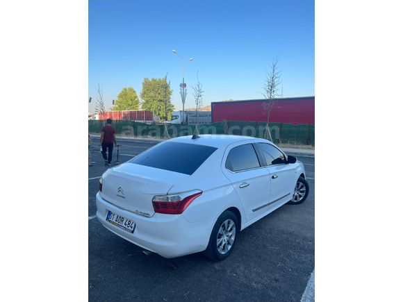Tertemiz Bakımlı 2015 Model Citroen C-Elysee