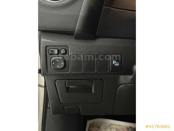 80 BİN KM'DE,FUL SERVİS BAKIMLI,CAM TAVANLI FUL PAKET AURİS