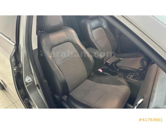 80 BİN KM'DE,FUL SERVİS BAKIMLI,CAM TAVANLI FUL PAKET AURİS