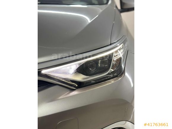 80 BİN KM'DE,FUL SERVİS BAKIMLI,CAM TAVANLI FUL PAKET AURİS