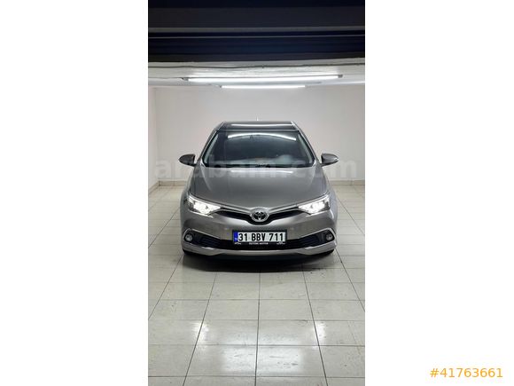 80 BİN KM'DE,FUL SERVİS BAKIMLI,CAM TAVANLI FUL PAKET AURİS