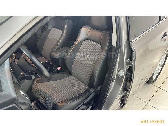 80 BİN KM'DE,FUL SERVİS BAKIMLI,CAM TAVANLI FUL PAKET AURİS
