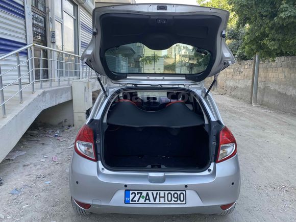  Renault Clio 1.5 dCi Authentique 2011 Model 
