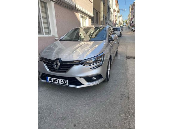  Renault Megane 1.3 TCe Icon 