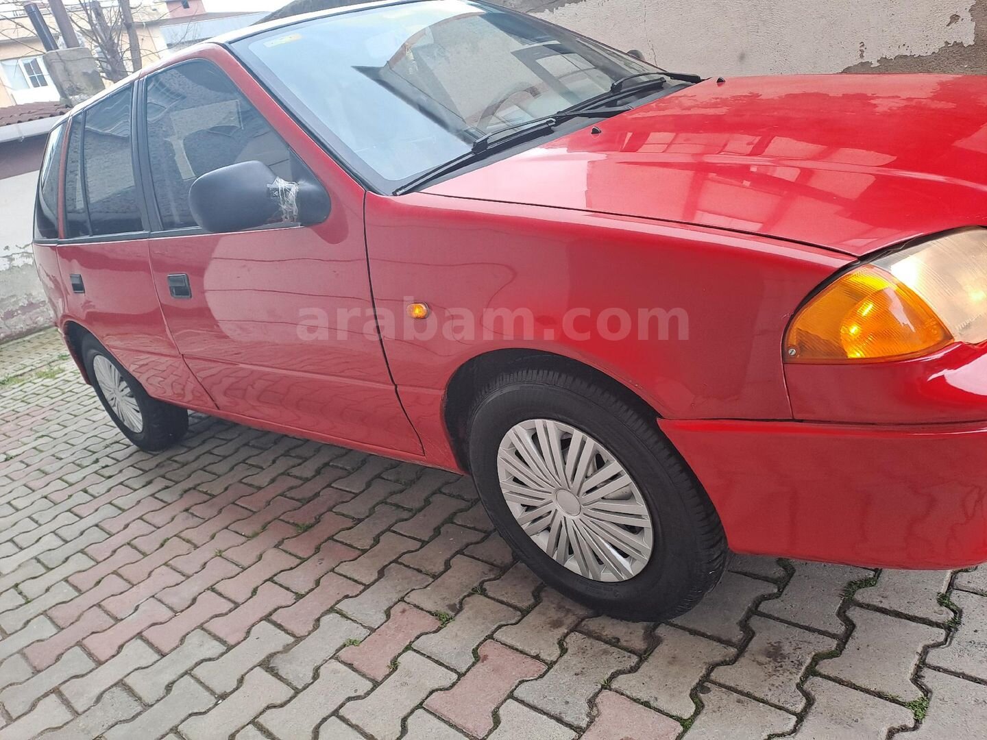 Sahibinden Suzuki Swift 1.3 GLX 2000 Model İstanbul 168.000 km Kırmızı 7