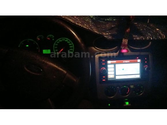 Sahibinden Ford Focus 1.6 TDCi Ghia Makam Paket 2005 Model