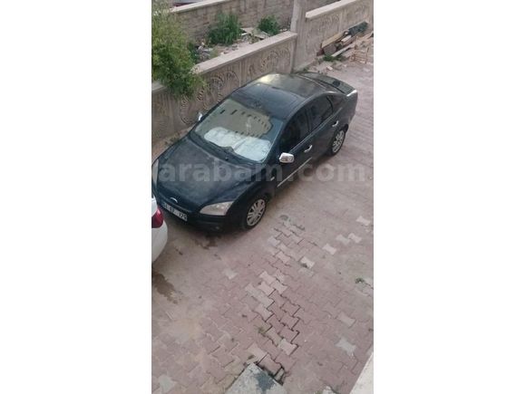 Sahibinden Ford Focus 1.6 TDCi Ghia Makam Paket 2005 Model