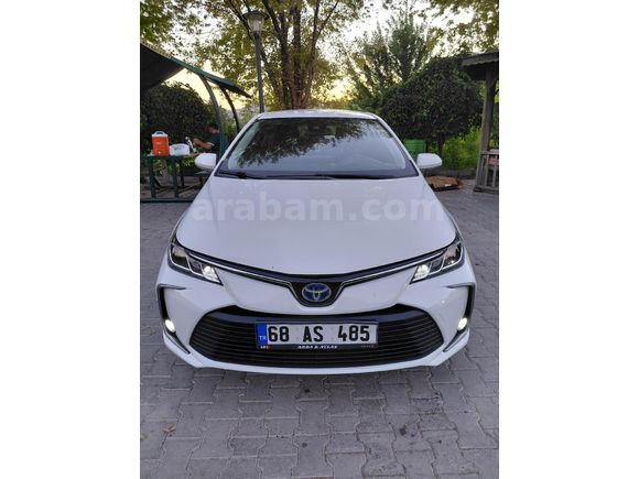 Sahibinden Boyasız Değişensiz Toyota Corolla 1.8 Hybrid Dream 2021 Model