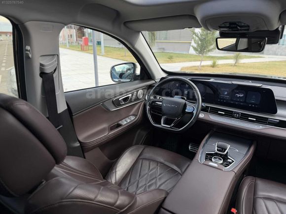 DEĞİŞENSİZ BOYASIZ TRAMERSİZ 2025 MODEL 27 BİN KM'DE CHERY