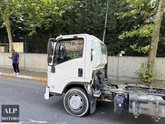 TERTEMİZ BAKIMLI 2022 ISUZU 10 LONG