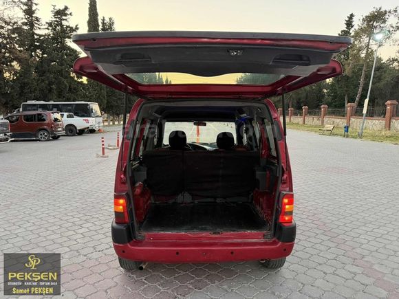 OTOMOBİL RUHSATLI KLİMALI FULL PAKET BAGAJ TEK KAPAK