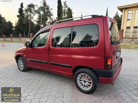 OTOMOBİL RUHSATLI KLİMALI FULL PAKET BAGAJ TEK KAPAK