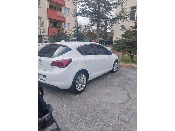 Sahibinden Opel Astra 1.4 T Cosmo 2012 Model