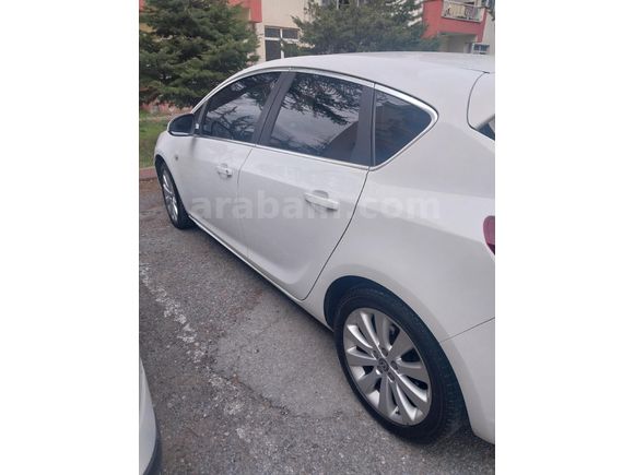 Sahibinden Opel Astra 1.4 T Cosmo 2012 Model