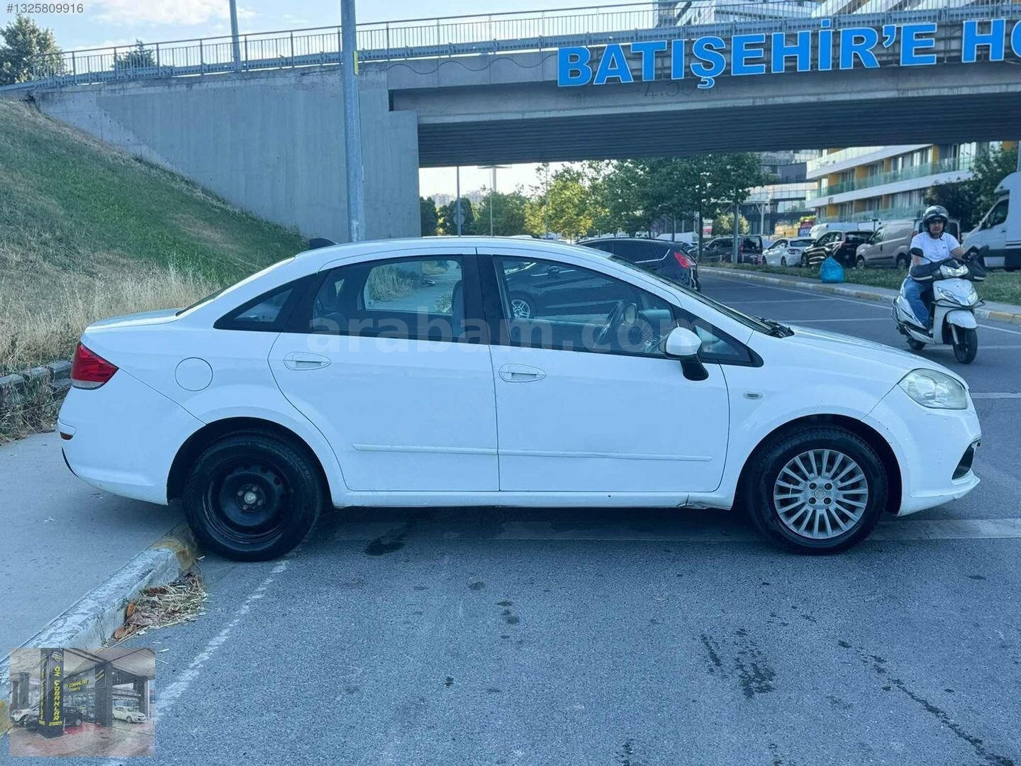 Galeriden Fiat Linea 1.3 Multijet Easy 2013 Model İstanbul 188.000 km Beyaz 3
