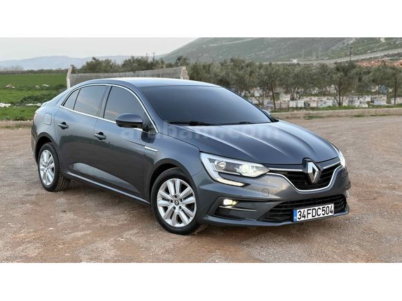 Sahibinden Renault Megane 1.3 TCe Joy 2022 Model 