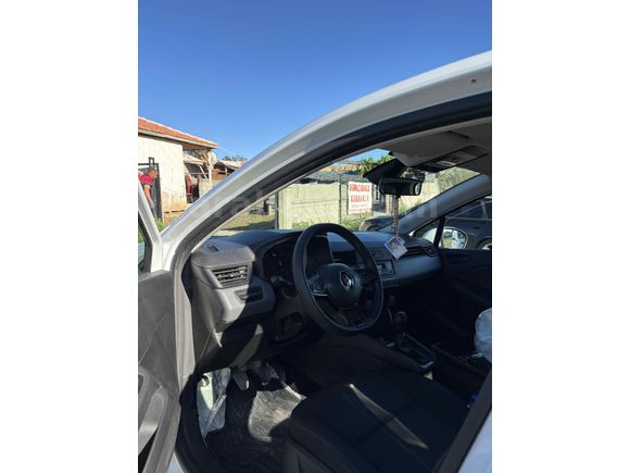 Sahibinden Renault Clio 1.0 SCe Joy 2022 Model 