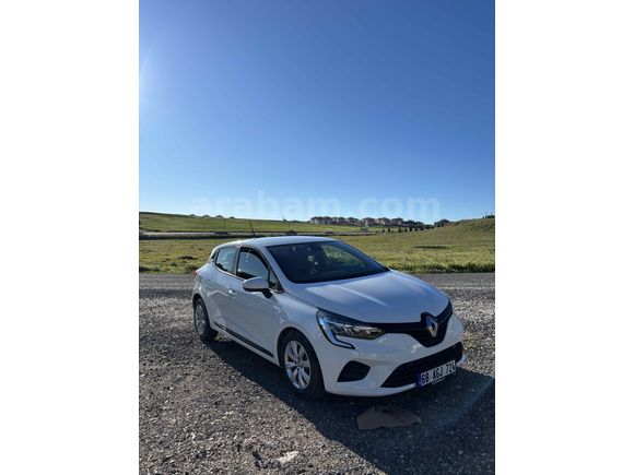 Sahibinden Renault Clio 1.0 SCe Joy 2022 Model 