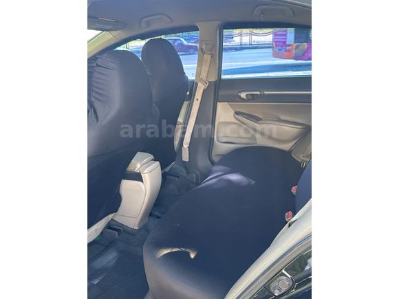 Sahibinden Honda Civic 1.6i VTEC Premium 2010 Model