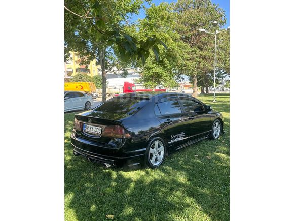 Sahibinden Honda Civic 1.6i VTEC Premium 2010 Model